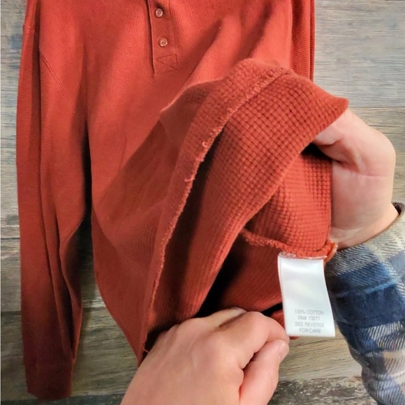 Sonoma Men's Rust Long Sleeve Henley - Picture 5 of 8